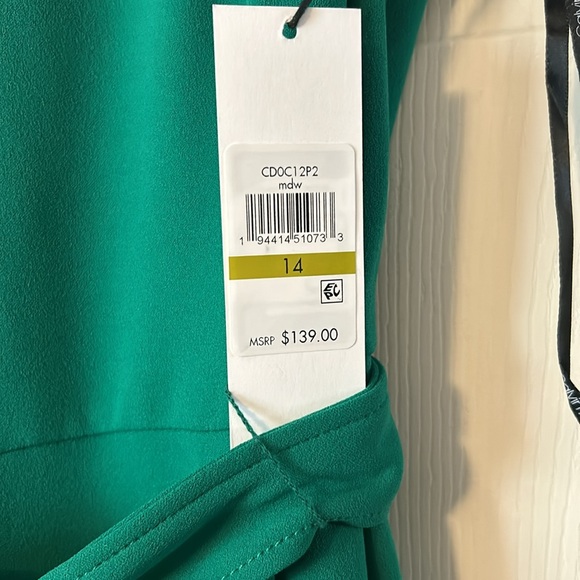 NWT Emerald Calvin Klein Jumpsuit - Picture 5 of 7